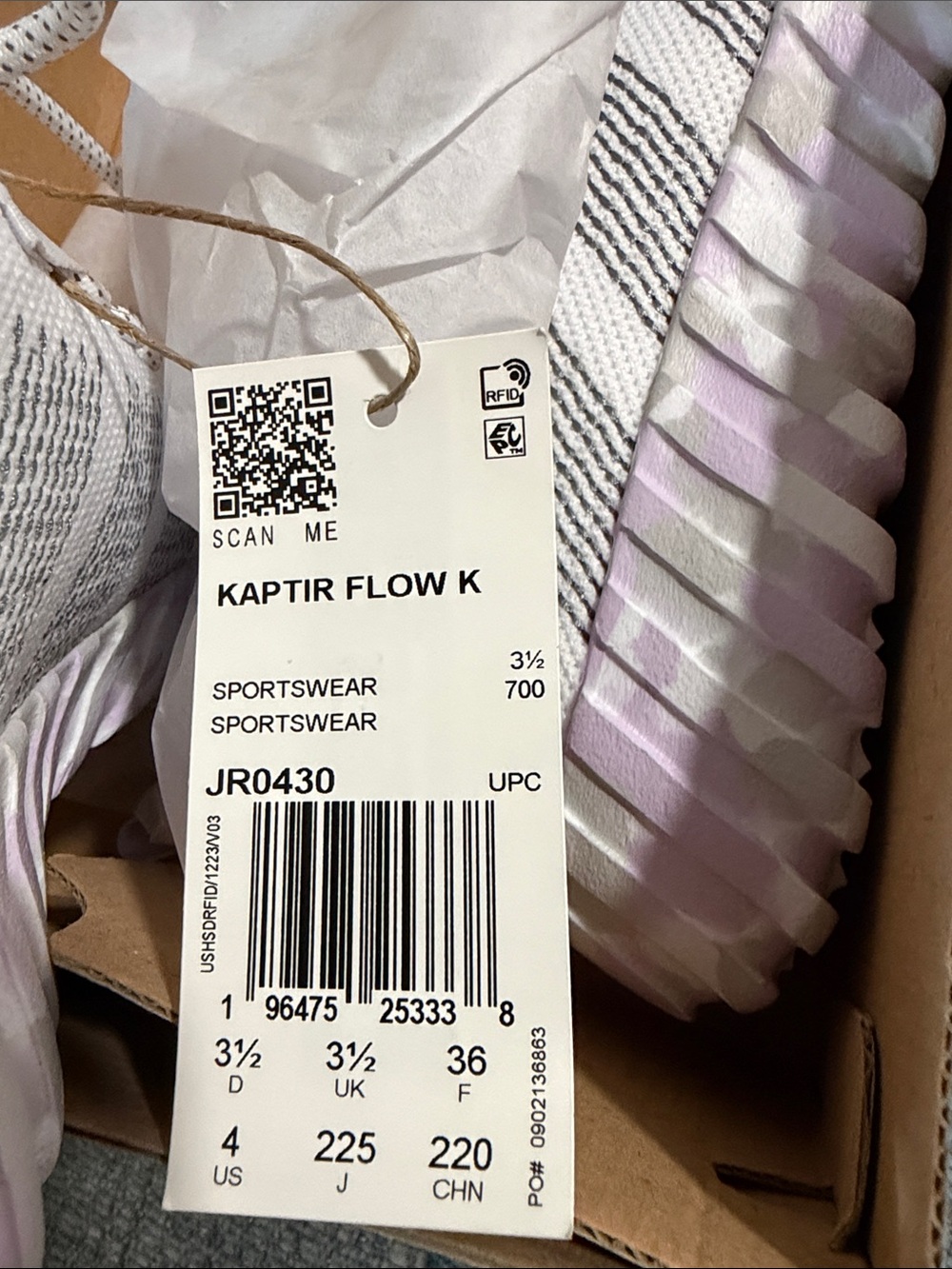 Adidas Kids White and Light Purple Sneakers Size 4 - Picture 7 of 7